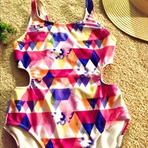 Girls one piece swimsuit